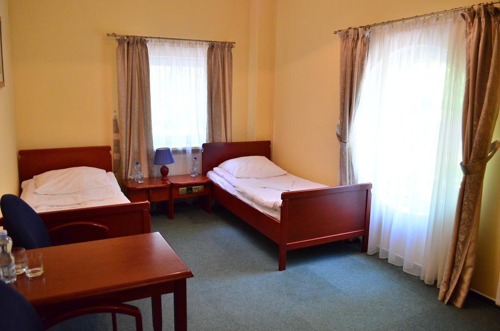Hotel Mikorzyn Slesin  Room photo